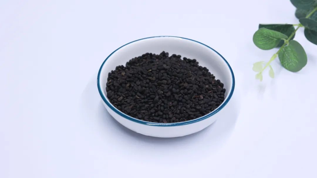 养颜乌发的中药,中医补气血养颜秘方