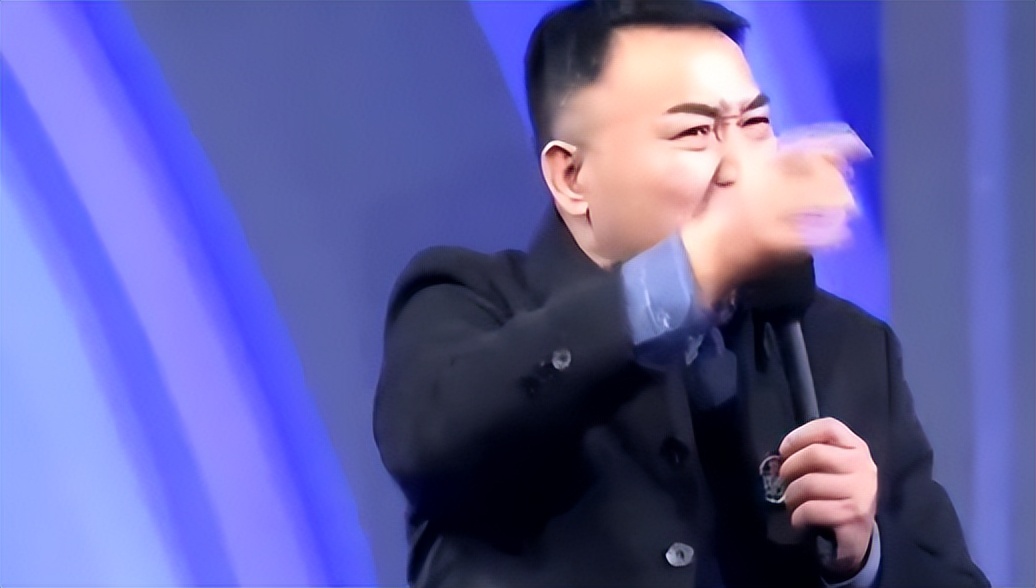 女人抛夫弃子跟情人私奔，如今却要丈夫千万巨款，还说钱都是她的