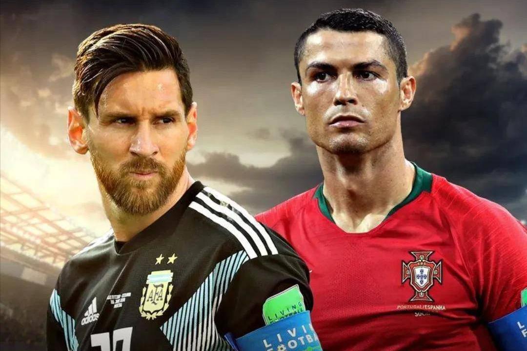 法国现役足球本泽马,当今足坛十大前锋本泽马霸榜