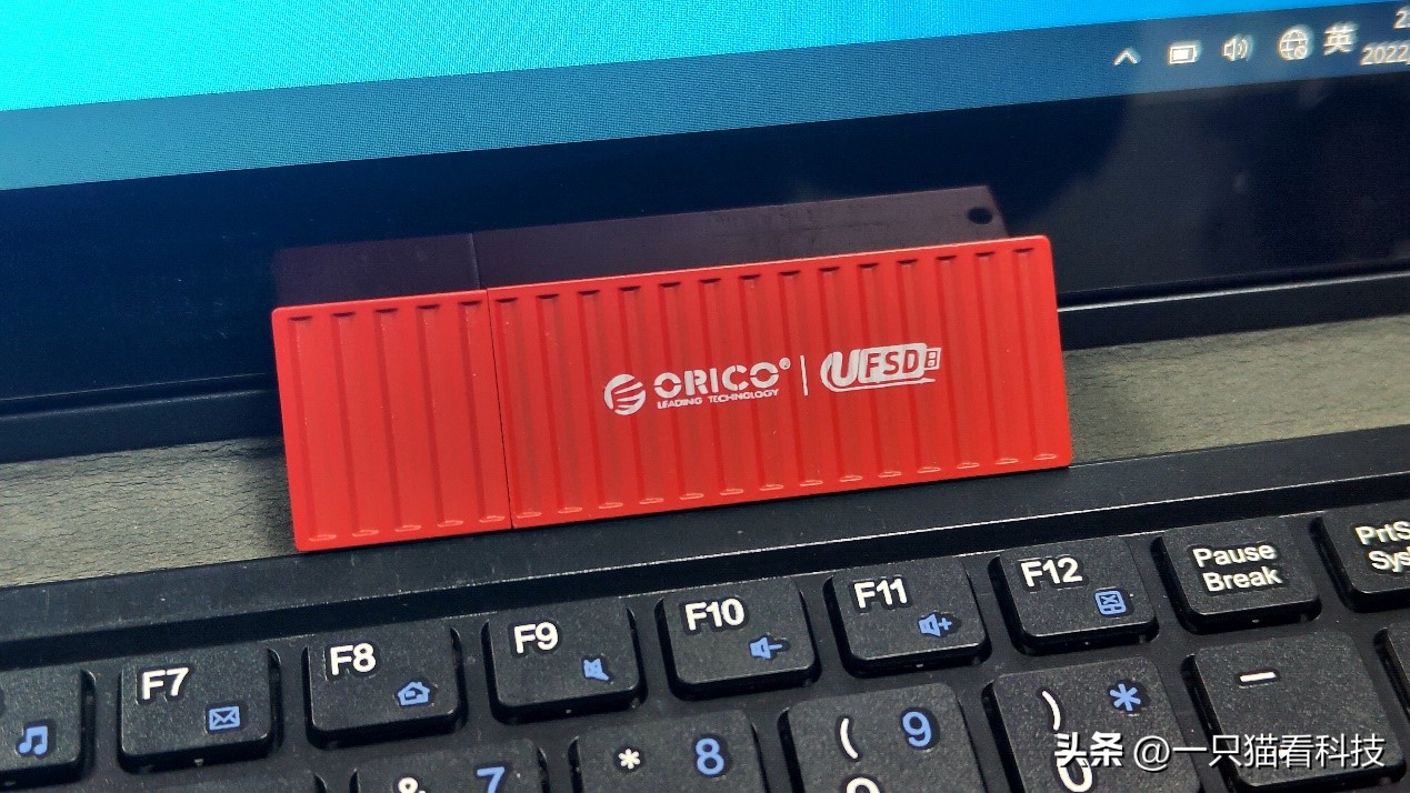 存取不掉速，ORICOUFSD-J快闪U盘