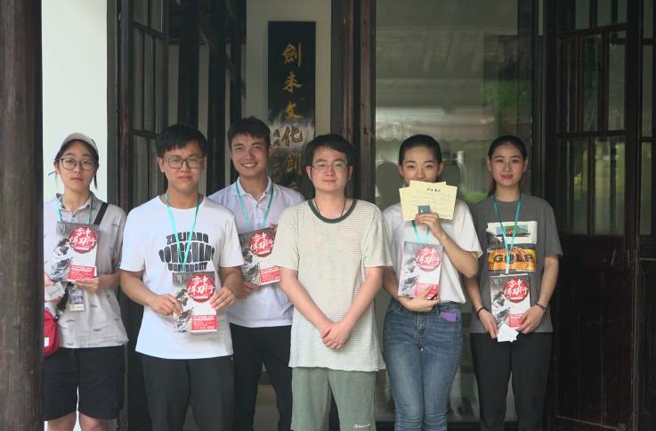 老外沉迷网文成功戒毒,老外沉迷网文竟成功戒毒