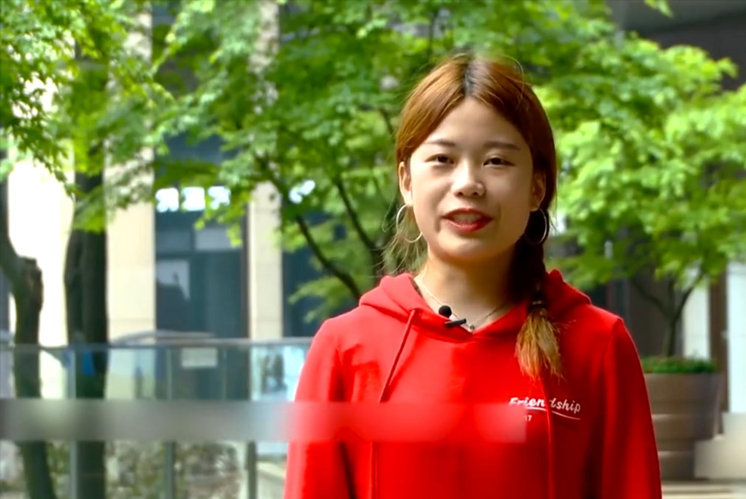 低情商小伙相亲：零收入却想找漂亮女友，扬言可以带女友一起啃老