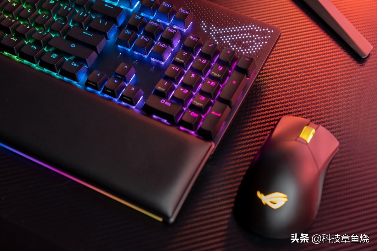 rog键盘耀光2键盘图,rog键盘耀光2幻测评