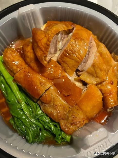 “外卖盒饭的青菜最好别吃”遭群嘲：某些餐馆的生财之道实在可耻