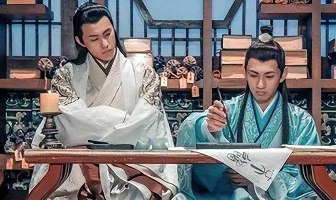 男怕小嘴女怕大鼻的意思,男怕嘴小女怕大鼻是怎么回事