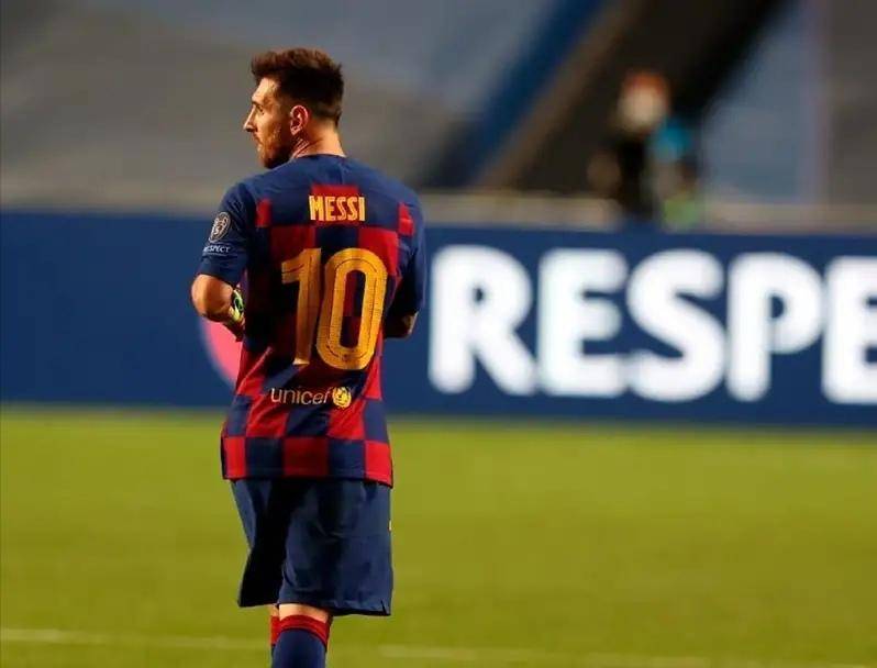 旧事重提！当初巴萨主席拉波尔塔为何要选择“背刺”梅西？