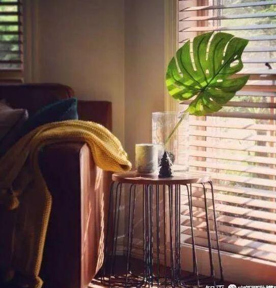 这4种窗帘既实用又美观你家有吗,窗帘是家居装饰不可或缺的一部分