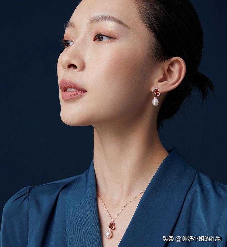 母亲节礼物40-50岁实用首饰套装,母亲节首饰礼物推荐