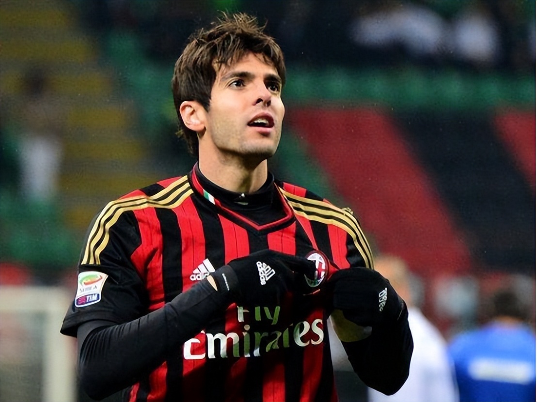 足坛十大帅哥卡卡,世界足坛50大球星排名