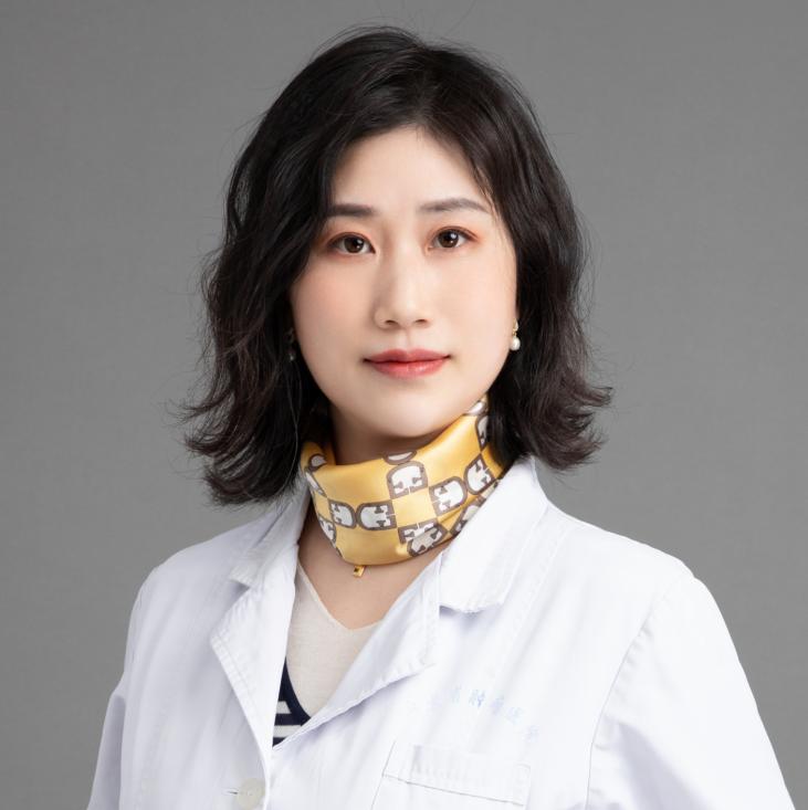 一例Ⅲ期鼻咽癌患者接受同步放化疗联合斯鲁利单抗治疗的经验分享