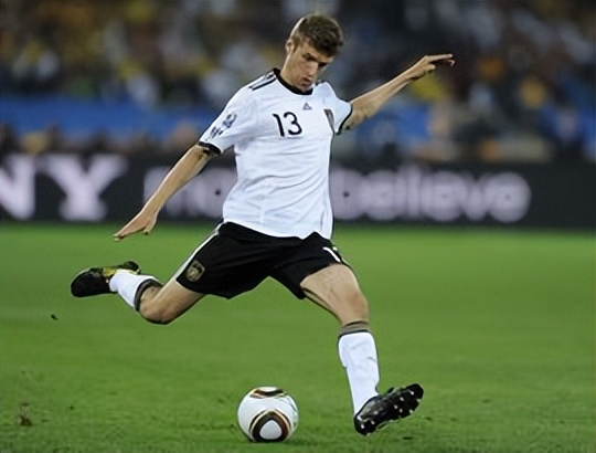 今日竞彩足球实单推荐今晚,今日足球竞彩推荐实单2串1