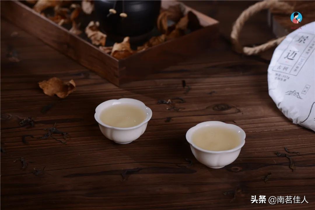 普洱茶一般多少泡后才能回甘生津,普洱茶回甘生津能到喉咙吗