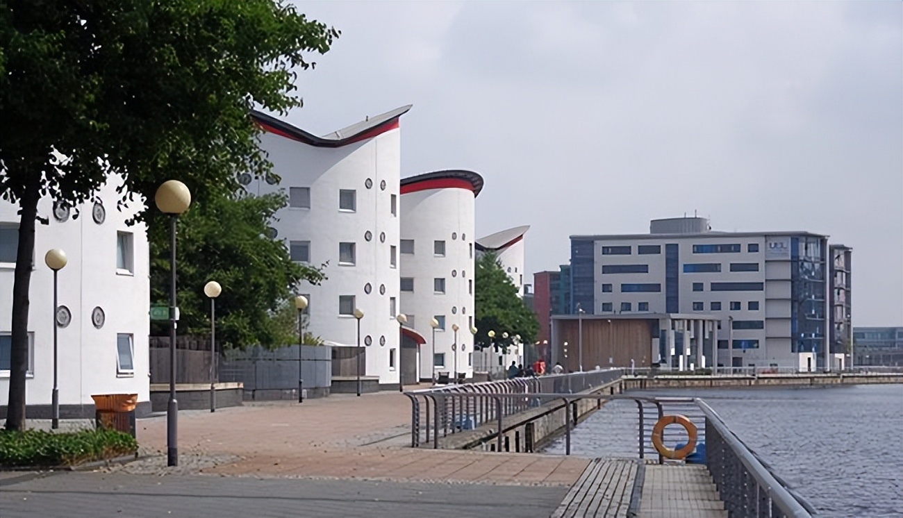 英国东伦敦大学计算机硕士,英国留学大学推荐伦敦