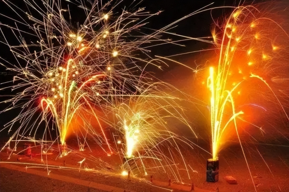 元宵将至，如何选购和安全燃放*花爆烟竹**？