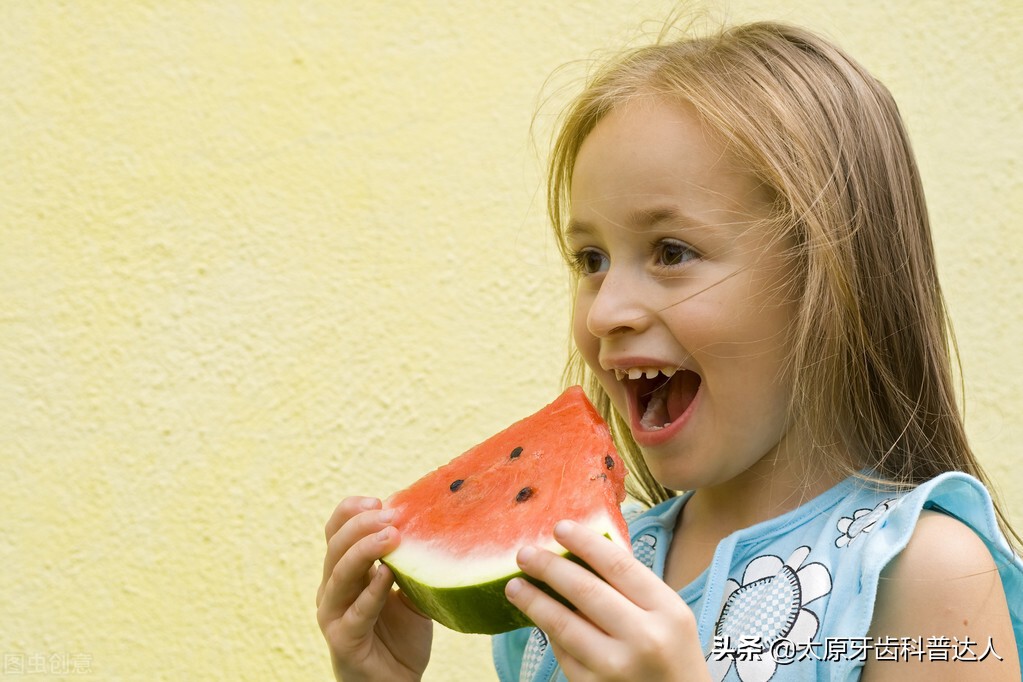 乳牙腐蚀未掉新牙长出怎么办,换牙乳牙未掉新牙长里面了