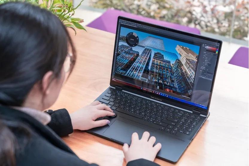 华硕灵耀pro14高性能轻薄本怎么选,华硕灵耀轻薄本和惠普星13轻薄本