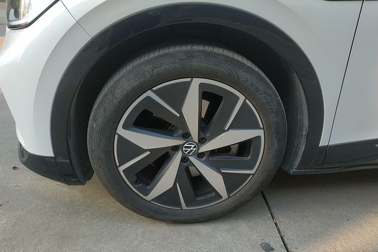 哇~终于放假了！！！可以开着大众ID4出去玩啦