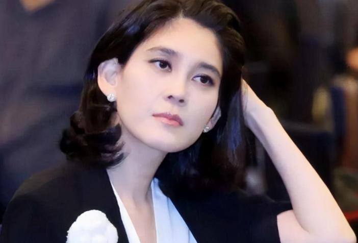 三星长公主下嫁保安离婚原因,三星长公主下嫁被家暴是真的吗