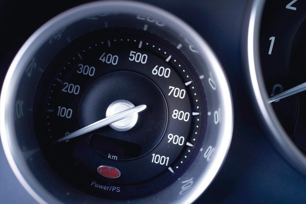 布加迪汽车报价大全,布加迪汽车手机支架