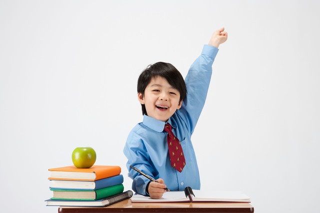 快乐学习可以理解为不需要吃苦不需要努力就能成功的意思吗?