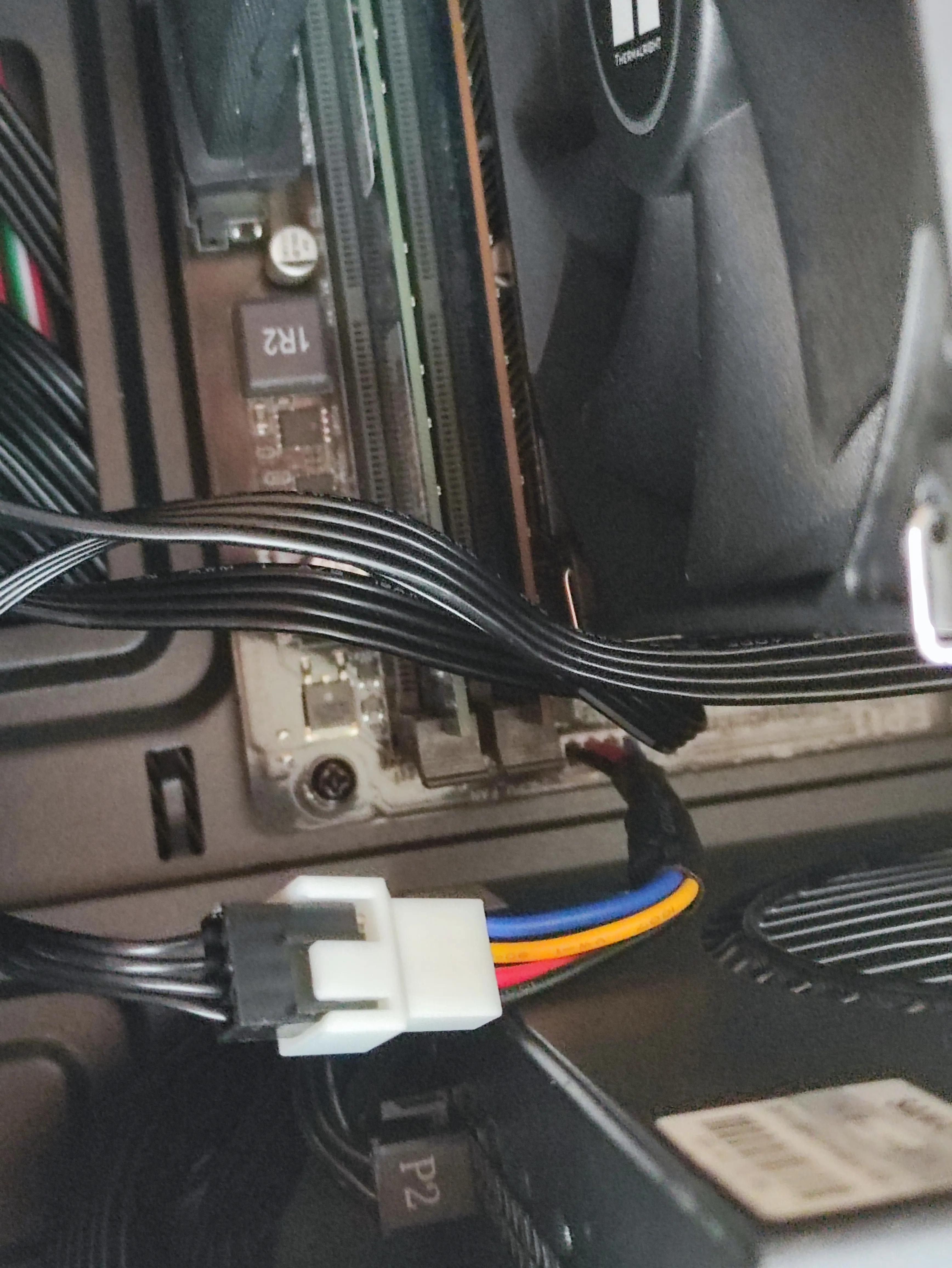 cpu风扇不能加装减速线,cpu风扇直接接电源怎么减速