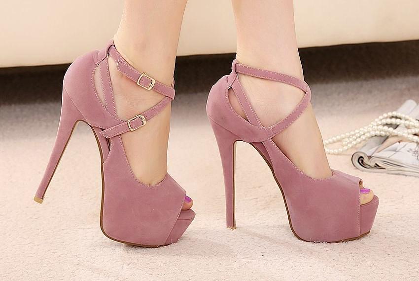 基本款必备鞋子有哪些款式,比较时髦的鞋