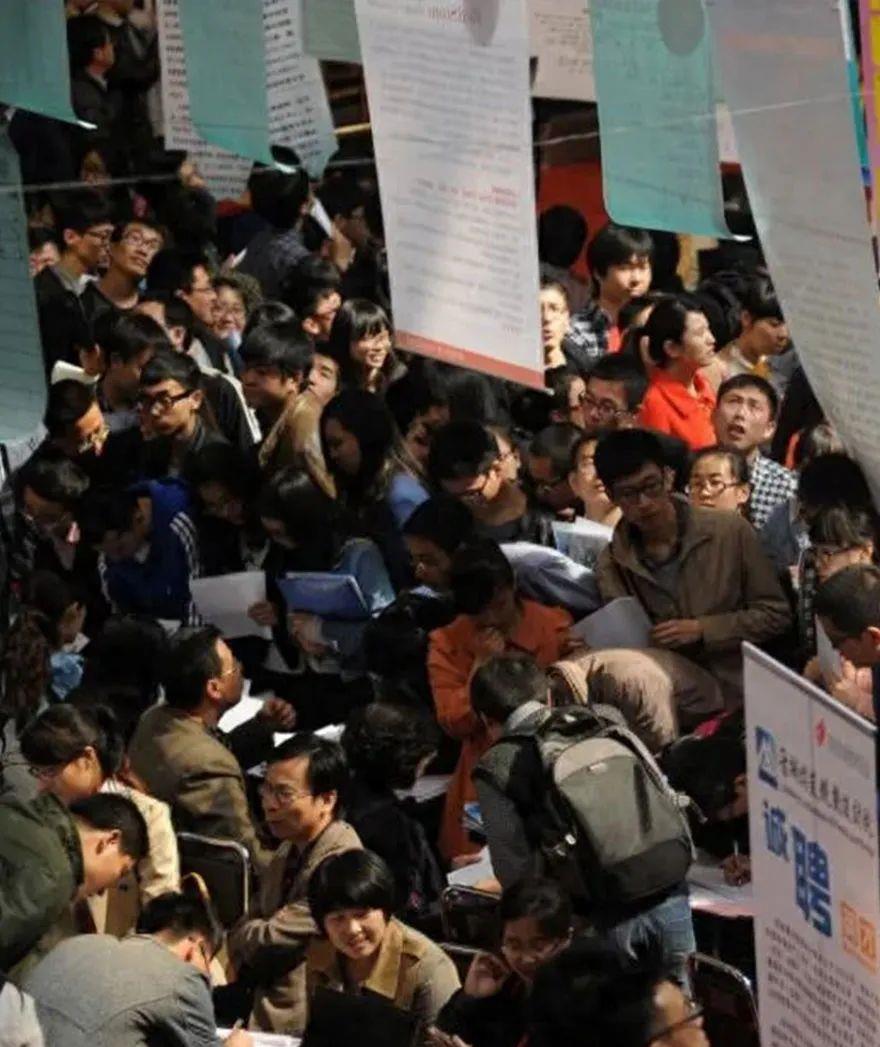 目前最受欢迎的十大行业,最适合现在做的三个行业