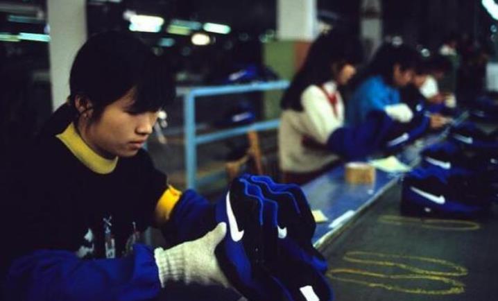 耐克阿迪最新现状和未来 (苹果和阿迪耐克一样吗)