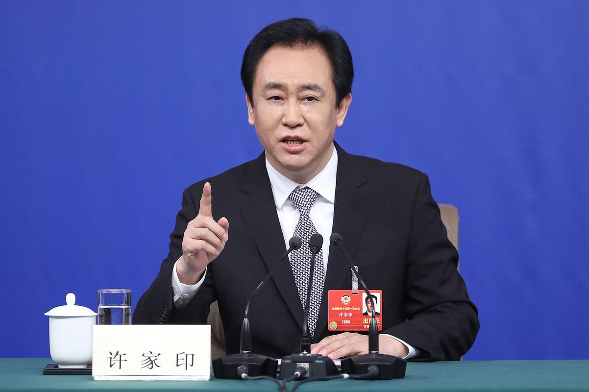 许家印跌落神坛后，又一个“许老板”上位？成功坐上广州首富宝座