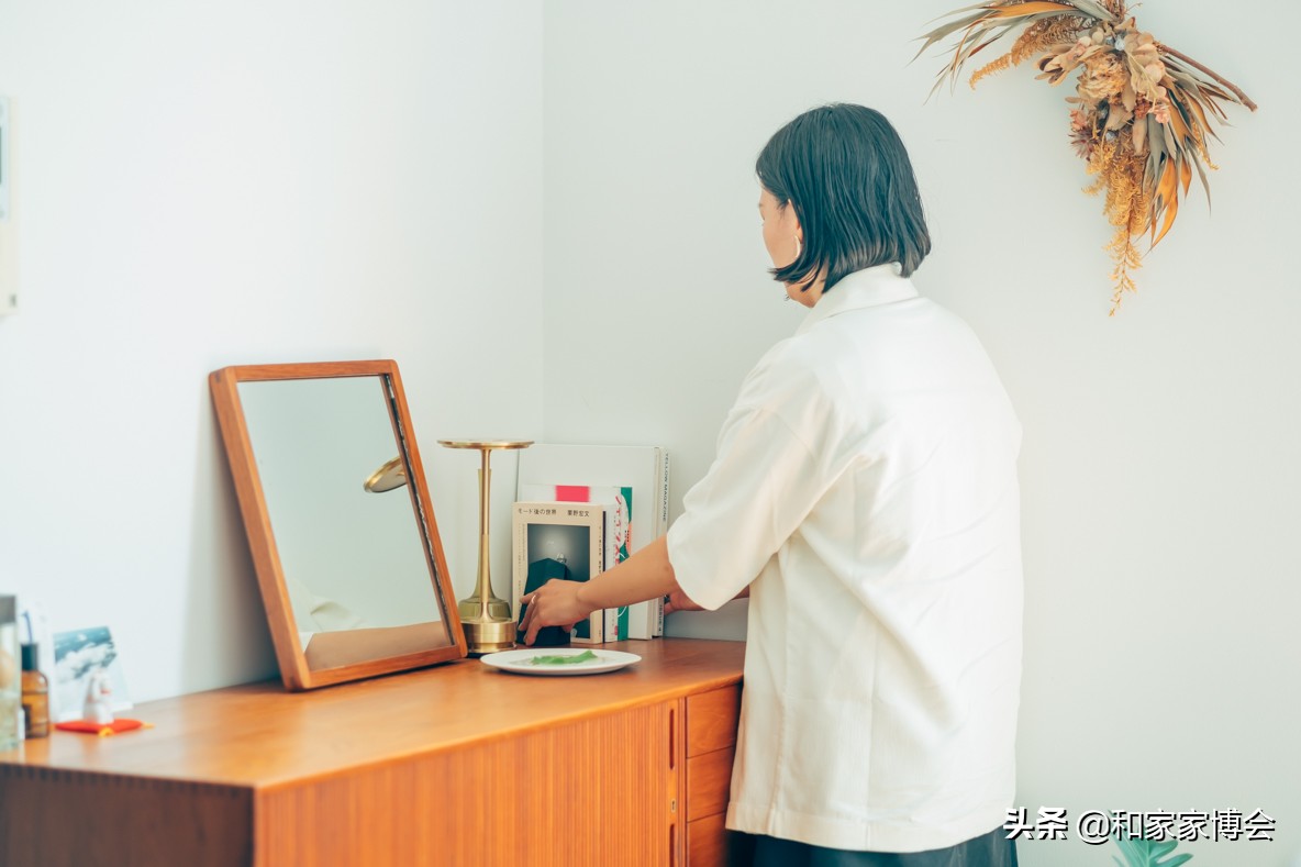 日本小姐姐租东京铁塔的房子 (日本小姐姐晒租房日常)