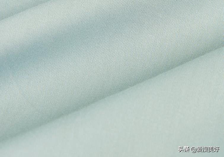 床品四件套的挑选避坑指南：从六方面判断一款床品值不值得买