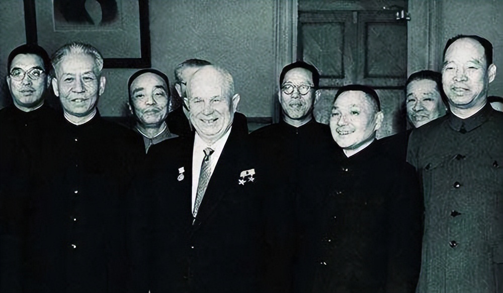 匈牙利和俄罗斯关系,欧盟成员国匈牙利力挺俄罗斯