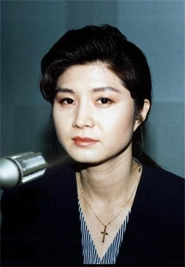 女特工被炸死案,女特工炸客机致百人丧生