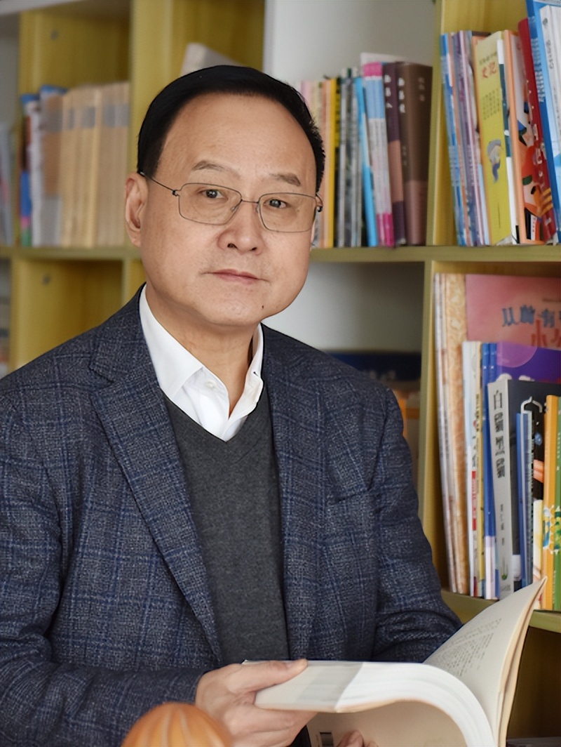 春意上树梢,春意上枝头图片