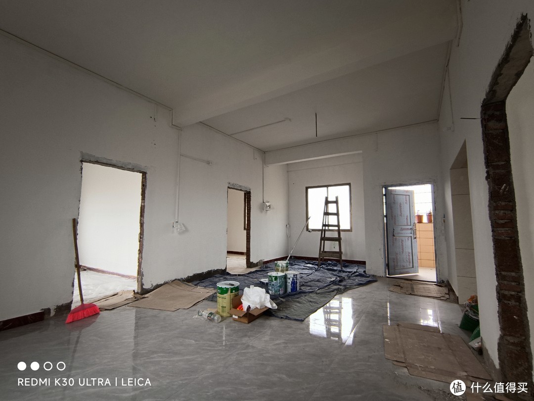 118平全屋乳胶漆多少钱,119平米四房一厅做乳胶漆要多少钱