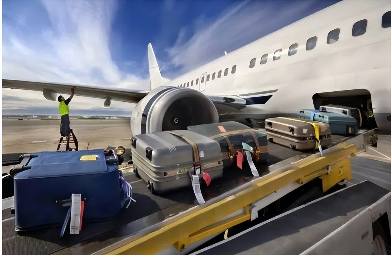 飞往加拿大航空新政策,加拿大最新降价消息