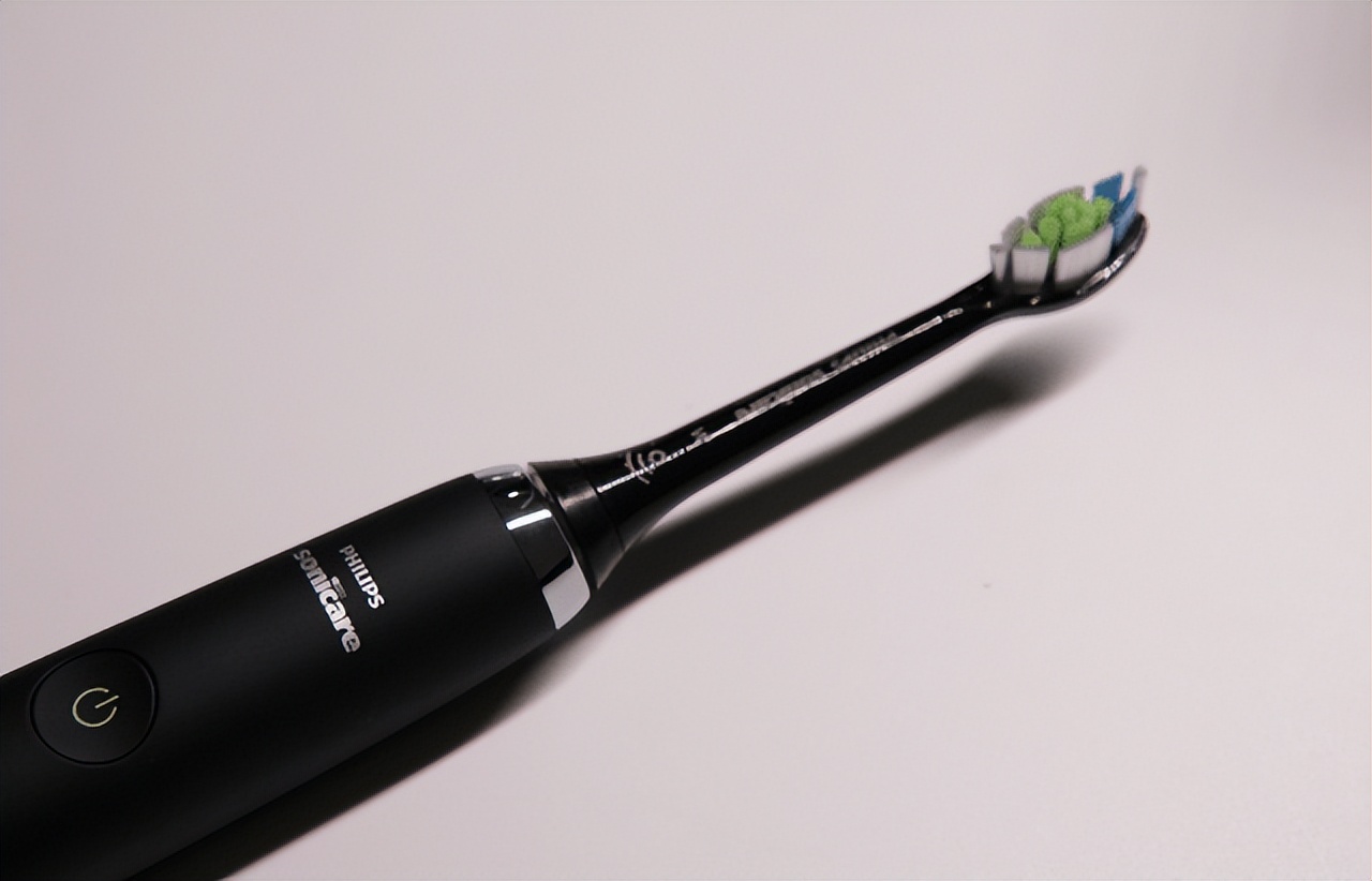 usmile电动牙刷和小米t700哪个好,素士x3电动牙刷和usmiley1哪个好