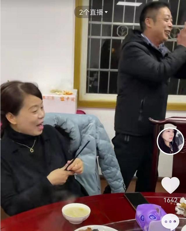 回家：老杜官司缠身，许妈有热粥相迎，孙卓让孙海洋舒心地笑了