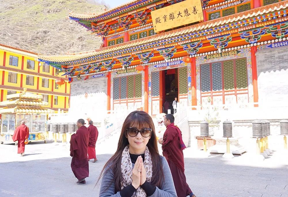 37岁女星爆料前夫出轨,女明星出轨前夫再爆料