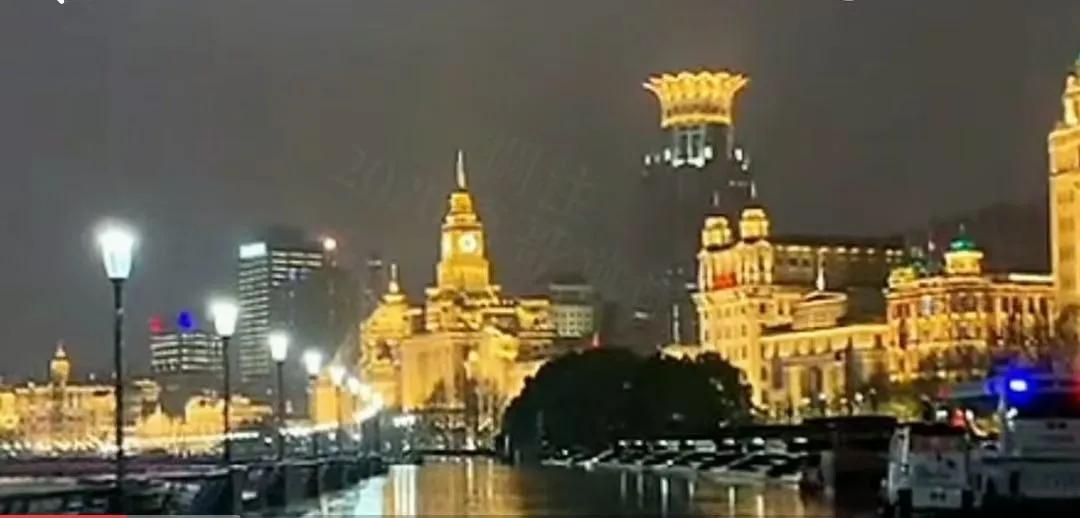 网络购物与传统购物对话,网络购物与现实差距