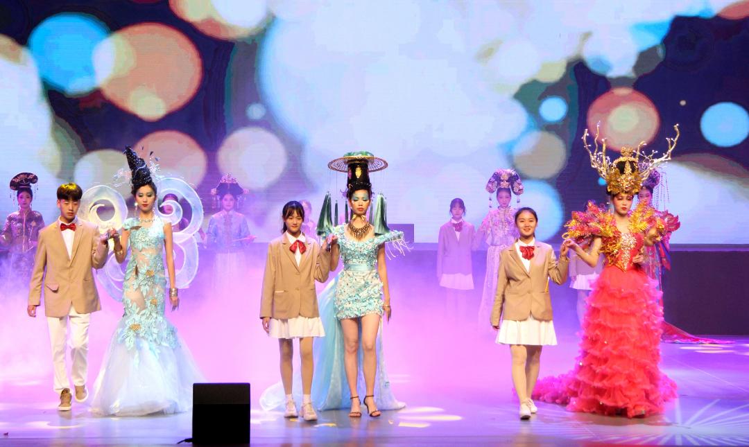 成都现代职业学校,成都市现代职业技术学校好吗