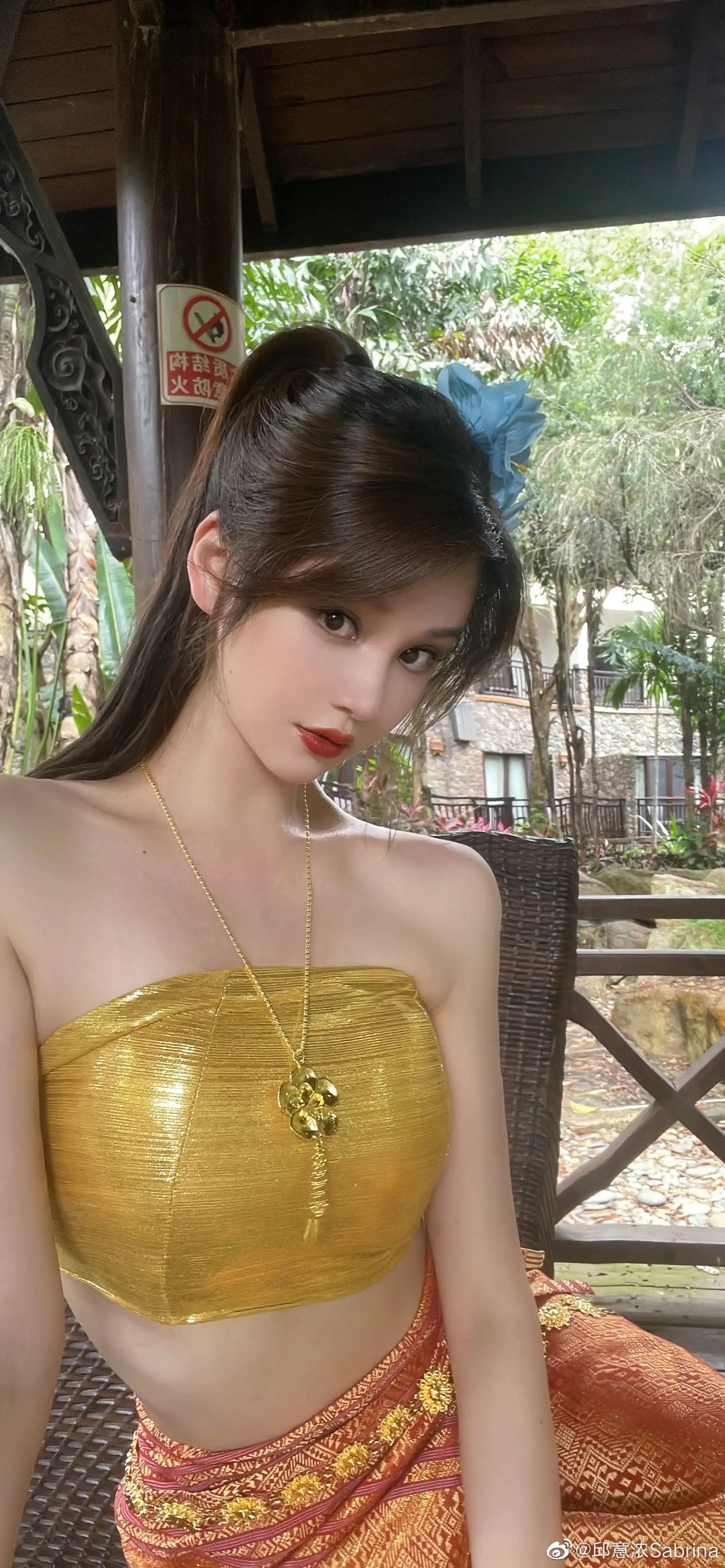 晶女郎邱意浓跑步,晶女郎邱意浓全屏壁纸