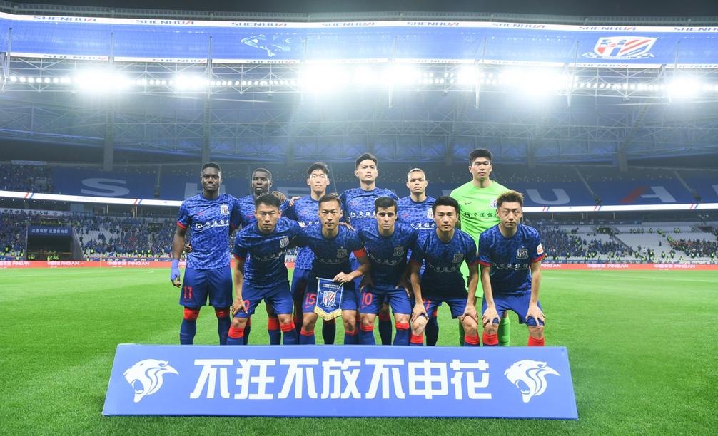 为什么中超球衣都是耐克的,为什么中超球衣没球员名字