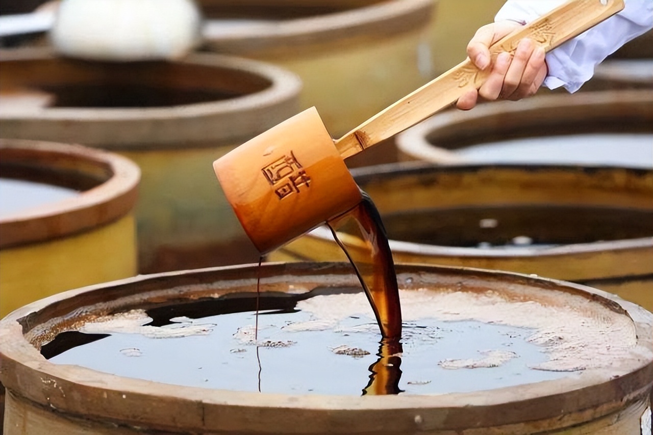 陈醋米醋白醋香醋的区别和用法,白醋米醋香醋陈醋各有什么区别