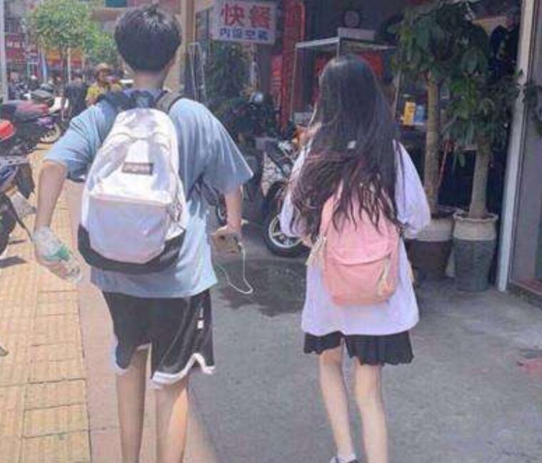 男生理想女友身高排行榜,男生眼中最佳女友身高是多少