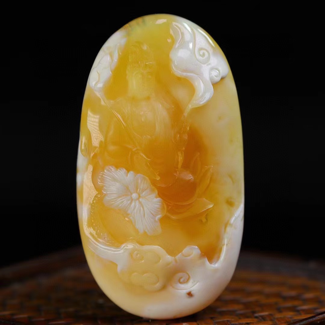 如果有机会,我想去波罗的海捞琥珀,那可是论克卖的