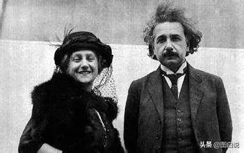 爱因斯坦去世后大脑被人偷走,爱因斯坦去世后大脑被医生偷走