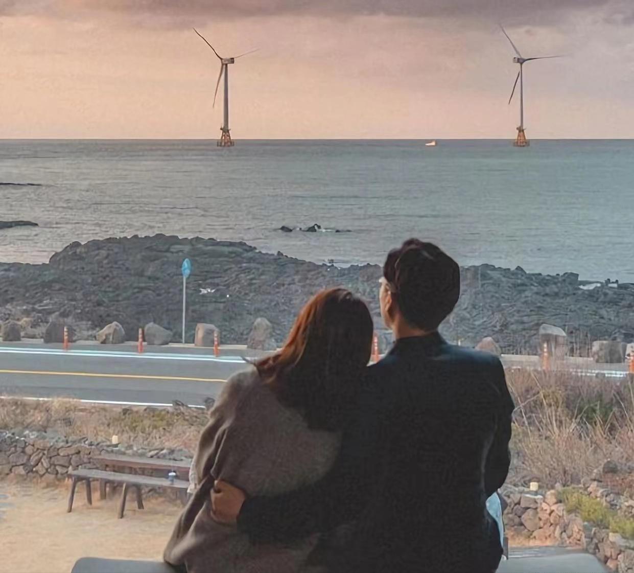 男人想和你有“长久的爱恋”，他在你面前，就是这三个样子