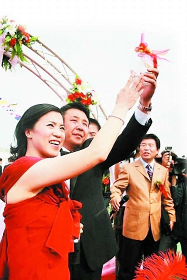 王楠老公身价多少,王楠老公郭斌简历