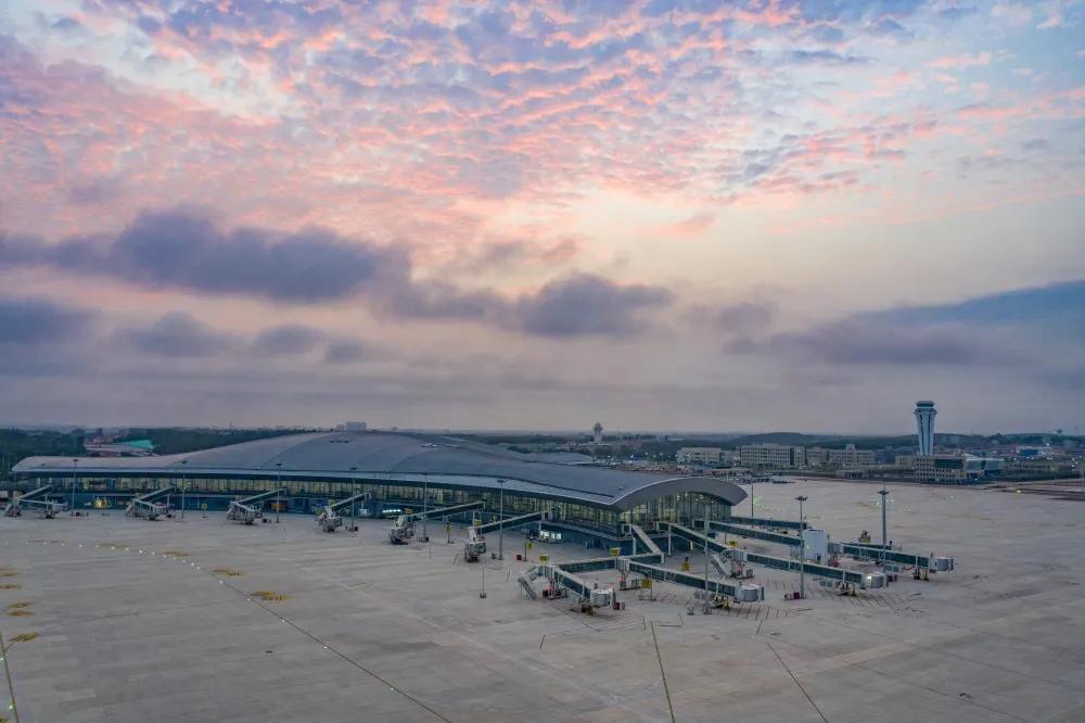 湛江市吴川市鼎龙湾是什么镇,吴川鼎龙湾机场